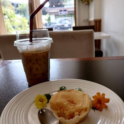 อาหาร หรือ เครื่องดื่ม