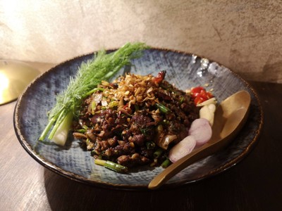 Spicy Salad Northeastern Pork (ลาบคั่วหมูแม่ซ้องปีบ)