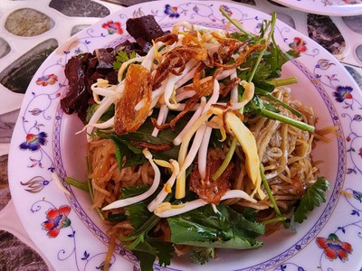 Fried Testy Noodle Pork