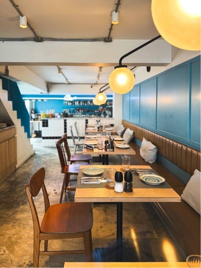 La Dotta Pasta Bar & Store ( Thonglor ) - ลา ด็อตต้า พาสต้าบาร์แอนด์สโตร์ ( สาขาทองหล่อ ) ทองหล่อ