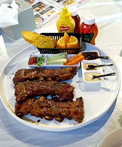 ซี่โครงหมูตัดย่าง