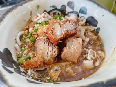 ขนมจีนไหหลำโกหลุ่น (KOLUN.H)