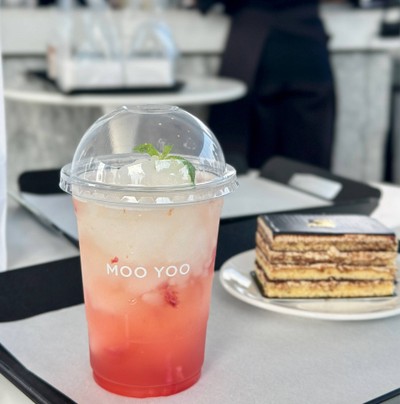 Rose kiss frappe