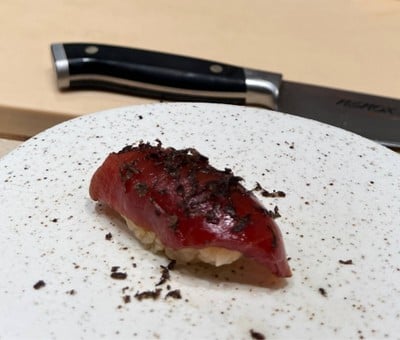 Akami Truffle Sushi