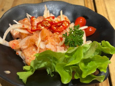 ยำแซลม่อนรสจัด