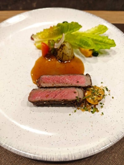 อาหาร หรือ เครื่องดื่ม