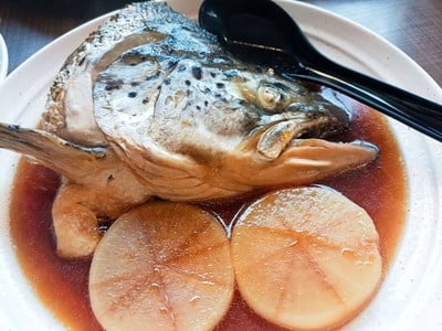อาหาร หรือ เครื่องดื่ม