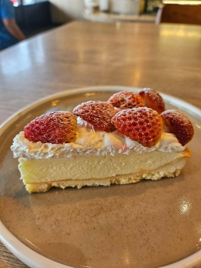 Strawberry Cheese Pie