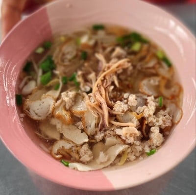 ก๋วยเตี๋ยวหมูต้มยำ