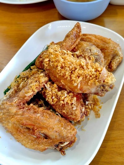 ปีกไก่ทอด