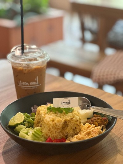 หมอกคาเฟ่ ⠀⠀⠀⠀