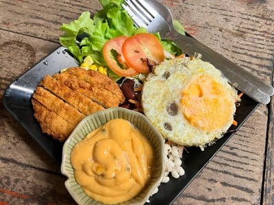 เมนูของร้าน ร้านน้ำชา เก่าโกปี ประชาอุทิศ