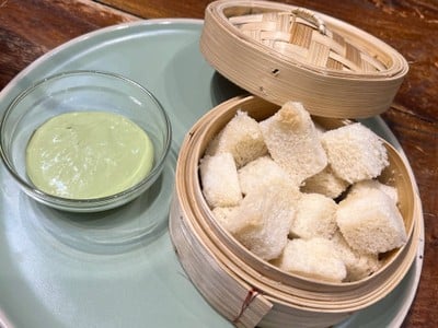 ขนมปังนึ่ง อูจิมัทฉะ