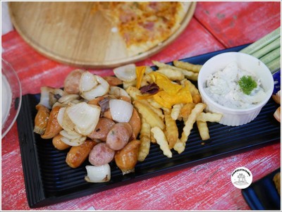 ไส้กรอกรวม