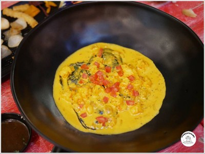 ราวิโอลี่ดำไส้กุ้ง