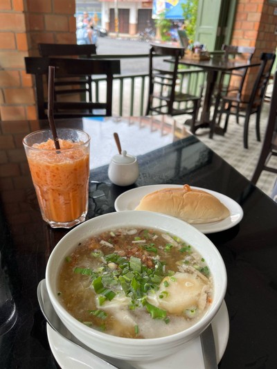 ก๋วยจั๊บญวน