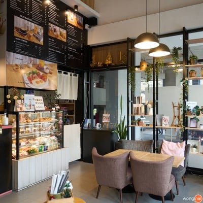 Cafe au lait (ศุภาลัย ราชเทวี) ถนนเพชรบุรี