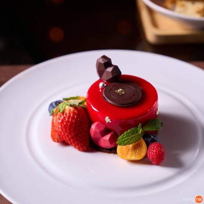 SEXY กะเพรา เชฟร้านสเต๊กแอบขายกะเพรา