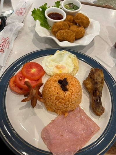 ข้าวผัดอเมริกัน