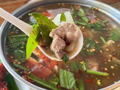 ต้มแซ่บกระดูกอ่อน