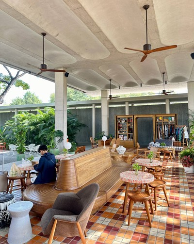 บริเวณโดยรอบ