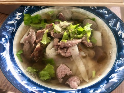 ก๋วยเตี๋ยวเนื้อ