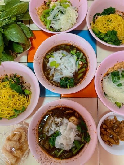 ก๋วยเตี๋ยวเรืออยุธยาสาขา3 จากสาย 2