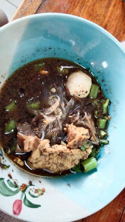 น้ำตกหมู
