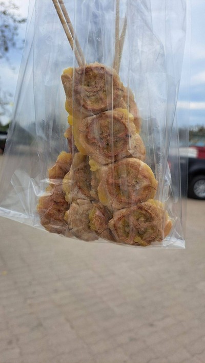 ไม้ละ 5 บาท