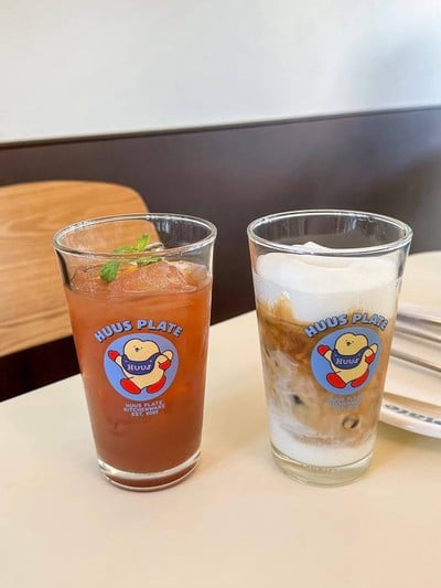 Huus Plate พระโขนง