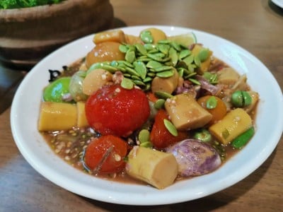 ตำหน่อไม้ทุบกะปิ