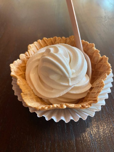 Waffle bowl - Milk soft serve