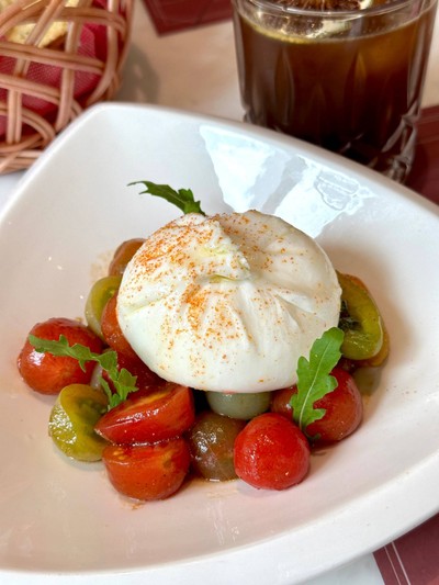 Burrata Con Pomodorini