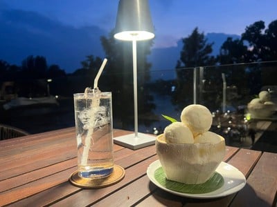 ไอศรีมมะพร้าว