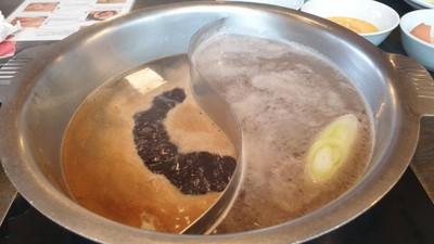 น้ำซุป Shabu-Shabu และ Sukiyaki