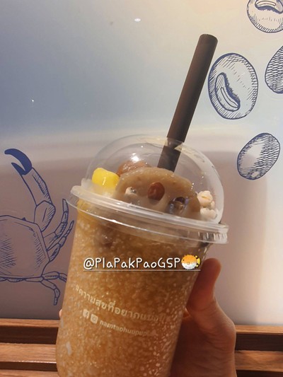 อาหาร หรือ เครื่องดื่ม