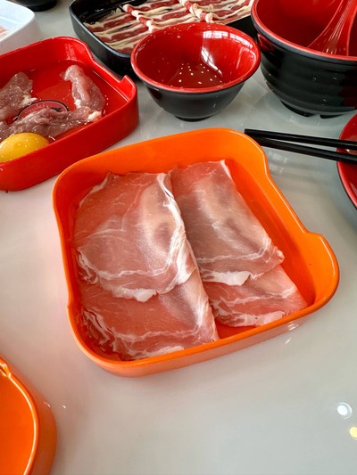หมูสันนอกสไลด์