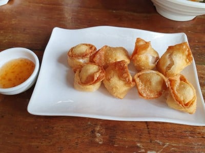 อาหาร หรือ เครื่องดื่ม