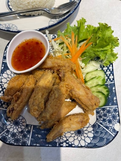 ปีกไก่ทอด