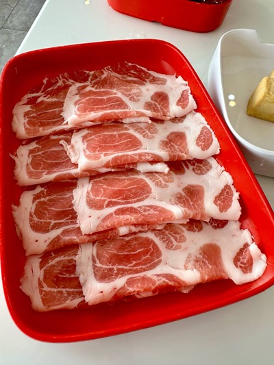 หมูสันคอสไลด์