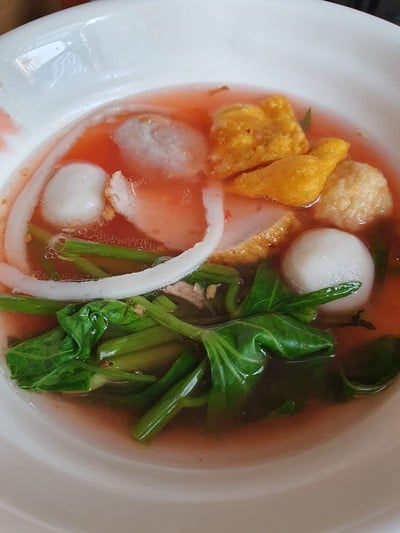 อาหาร หรือ เครื่องดื่ม