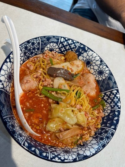 บะหมี่เกี๊ยวโฟ