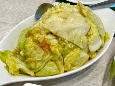 กะหล่ำปลีผัดน้ำปลา