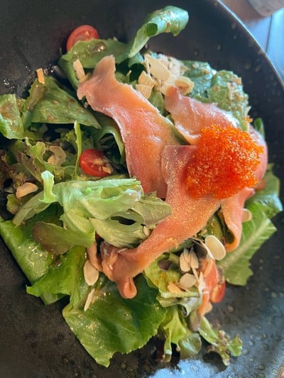 salad salmon