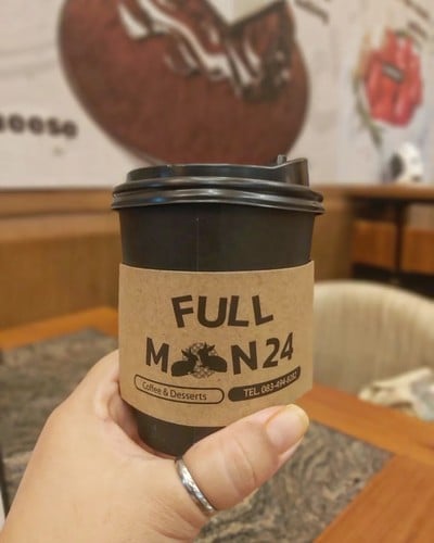 นมสดร้อน (50.-)