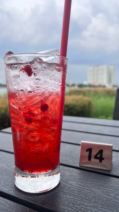 น้ำโอมิจาเบอร์รี่