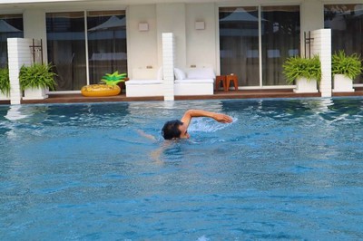 สระว่ายน้ำ/ชายหาด