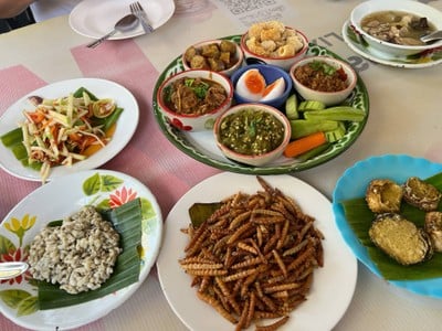 ฮ้านถึงเจียงใหม่ เชียงใหม่