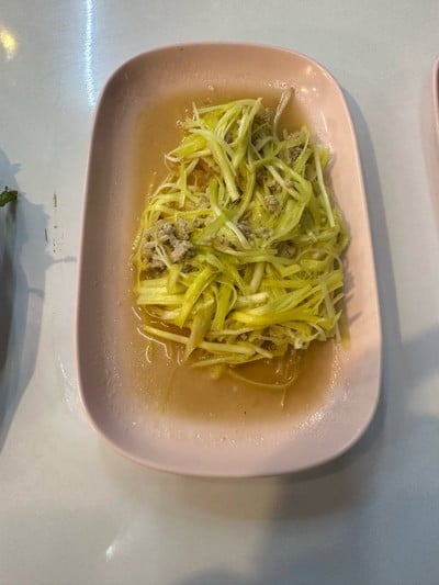 (D)เต้าหู้ไข่ผัดหมูสับ