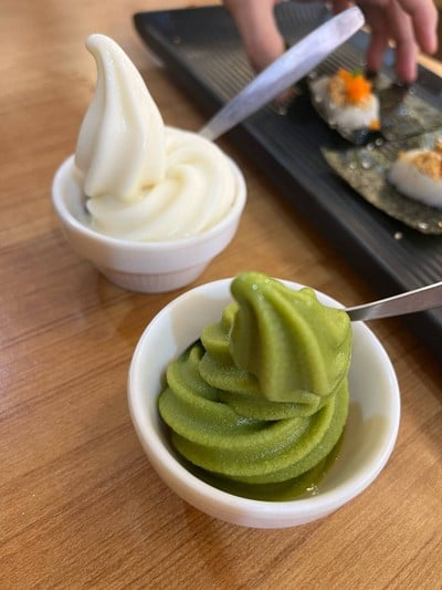 ไอศกรีมชาเขียว & นม